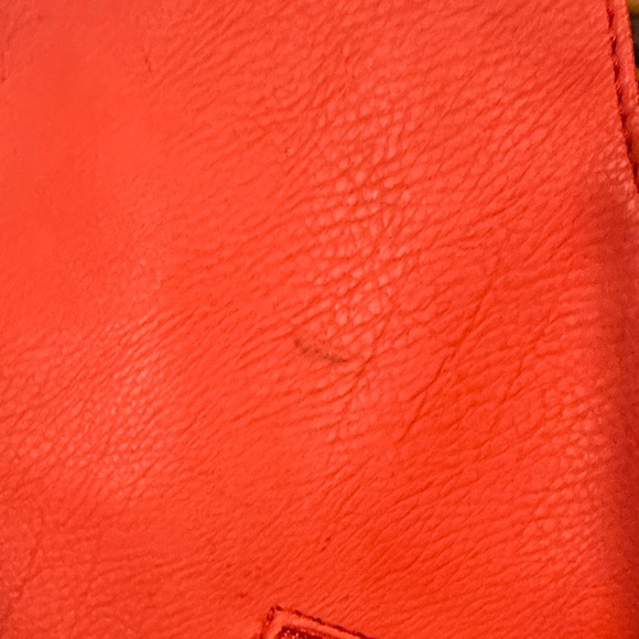 Red Fringe Shoulder Bag - Picture 5 of 5